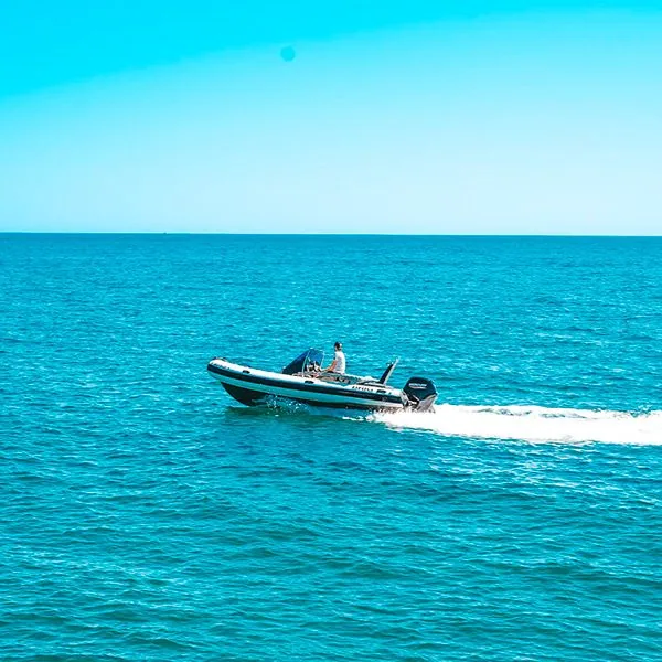 Luxury Sports Cruiser motor yacht rental in Puerto Banús, Marbella – exclusive yacht charter